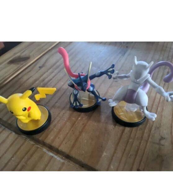 Official Nintendo  Pokémon Pikachu /Greninja and  Mewtwo Amiibos