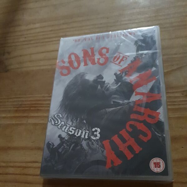 Sons of Anarchy Season 3 Region 2  DVD New Sealed