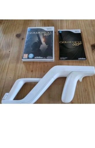 [326296570519] Nintendo Wii Golden Eye Plus Zapper Gun And Nun Chuck