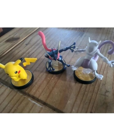 [326290894653] Official Nintendo  Pokémon Pikachu /Greninja and  Mewtwo Amiibos