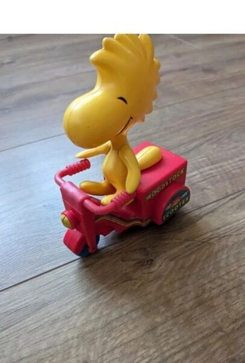 [326288452478] **Vintage Woodstock Friction Scooter 1972 **