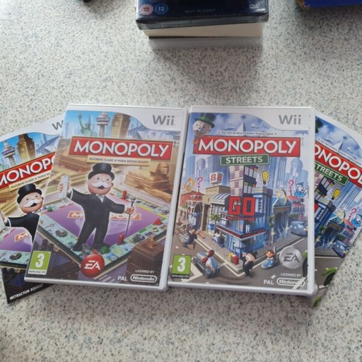 [326288386023] Monopoly  and Monopoly Streets  Nintendo  Wii Games  (3+)